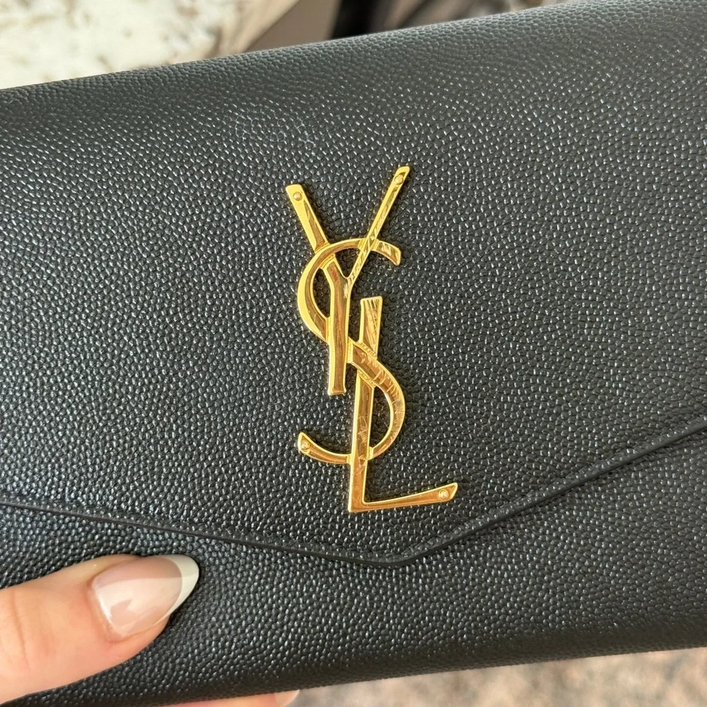 Yves Saint Laurent Uptown Wallet On Chain - Picture 3 of 7